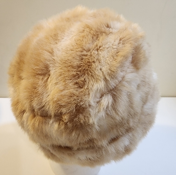 Faux Fur Caramel Winter Bucket  hat - Picture 4 of 7
